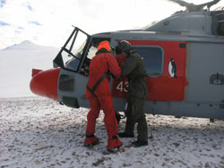 Surveying operation assisted by Lynx helicopters on Pourquoi Pas Island