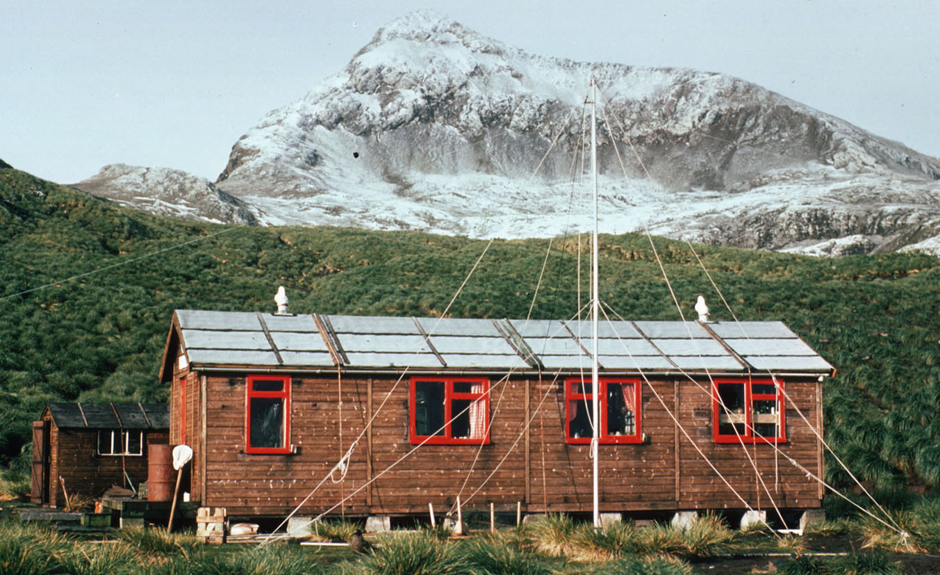 Lonnberg House, 1976 - Lar Roche in background