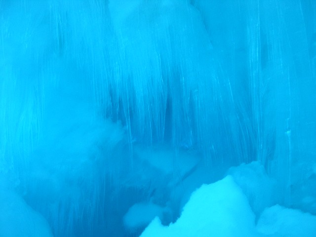 The crevasse in natural light